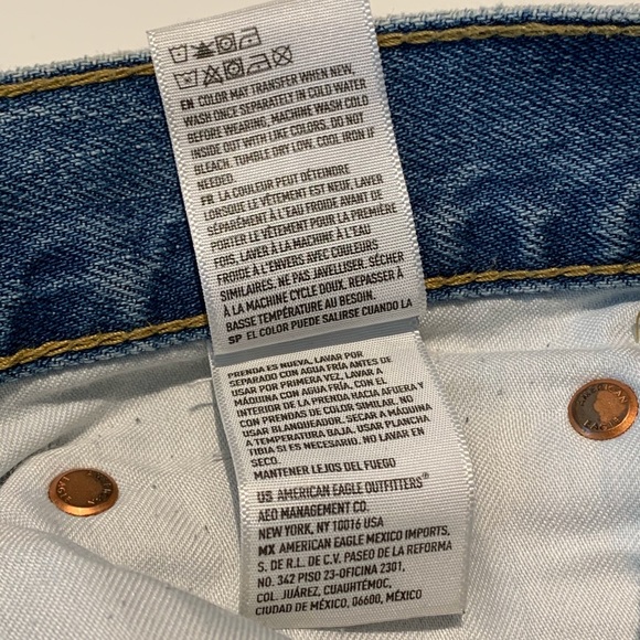 American Eagle Slim Fit Ripped Jeans - Picture 9 of 9